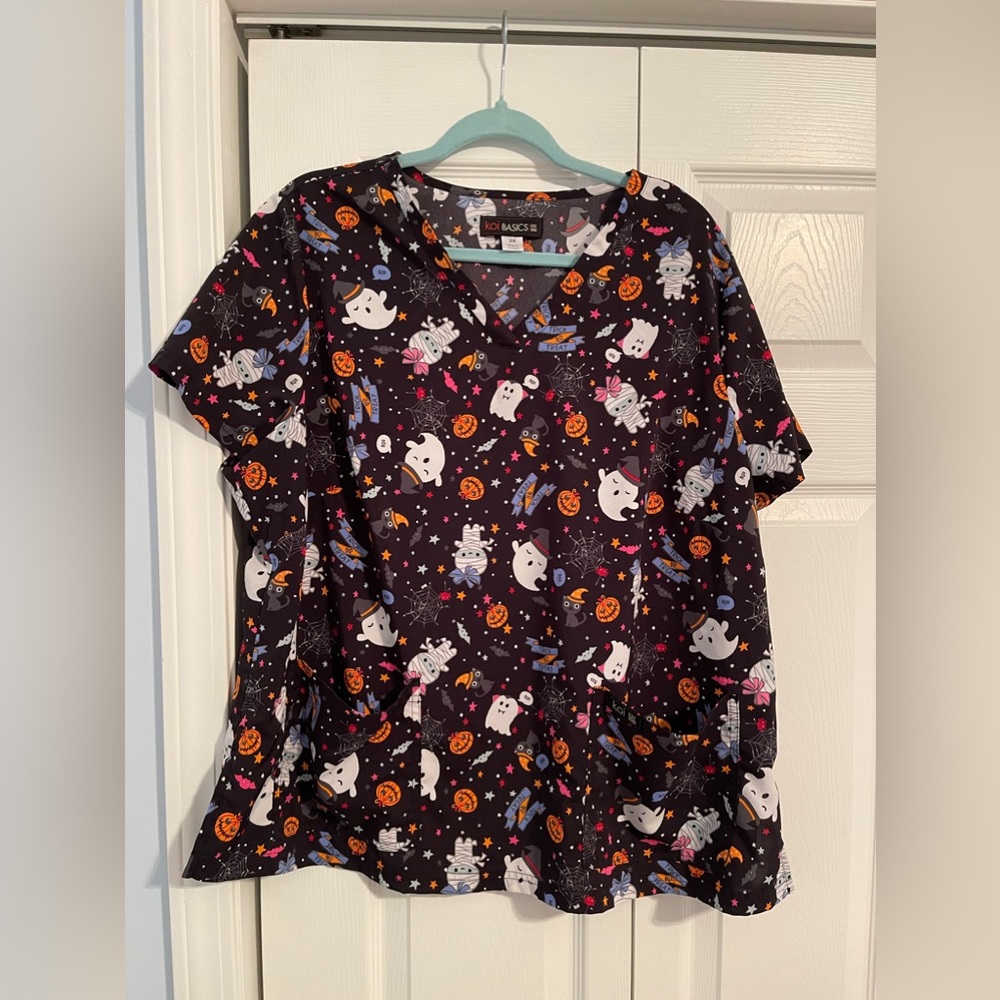Women’s Scrub Top
